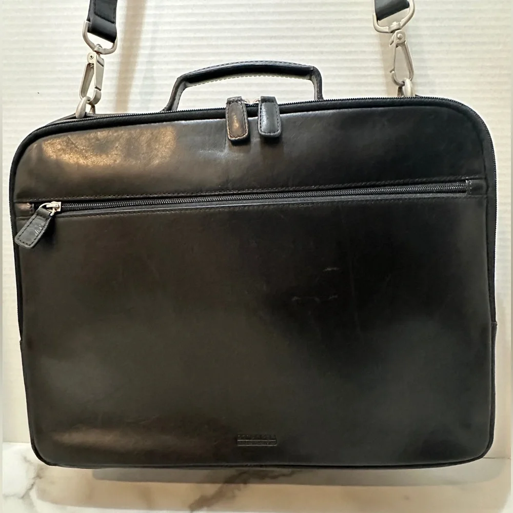 Levenger Black Leather Men's Bag